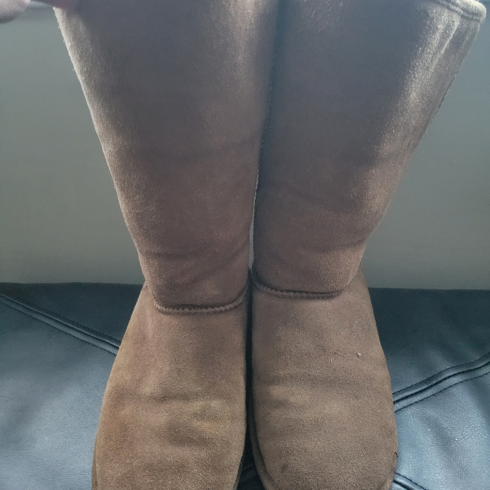 Bearpaw winter boots